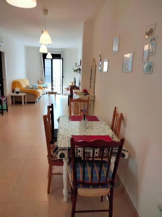 Apartamento Grande Centrico أنتيكيرا شقة